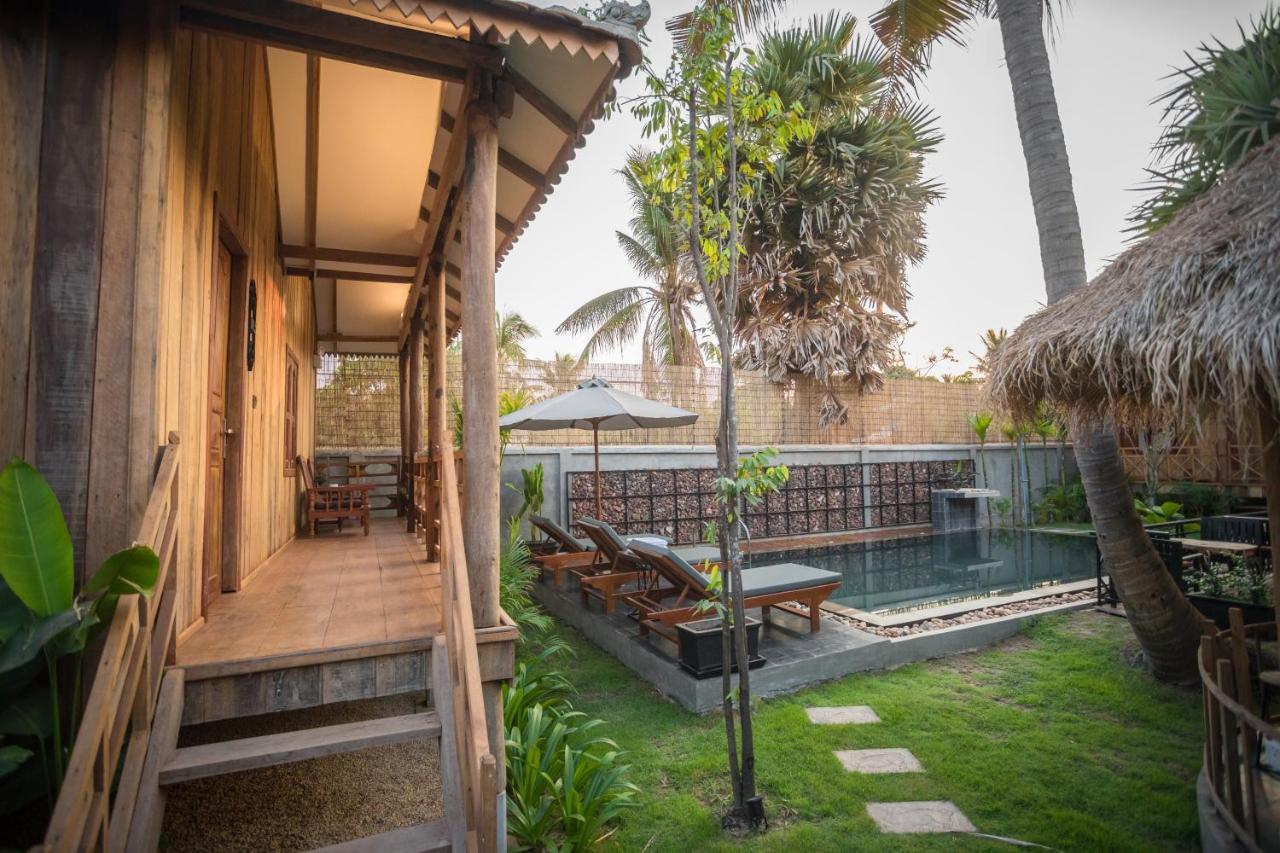 The Wood Family Retreat Hotel Phumi Trapeang Rung Exterior photo
