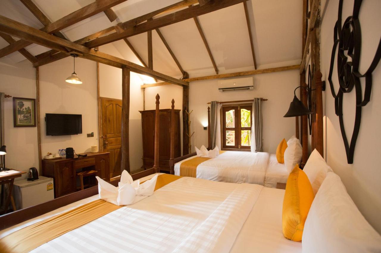The Wood Family Retreat Hotel Phumi Trapeang Rung Exterior photo