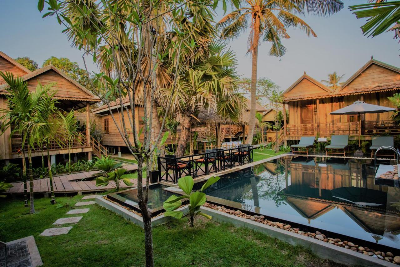 The Wood Family Retreat Hotel Phumi Trapeang Rung Exterior photo