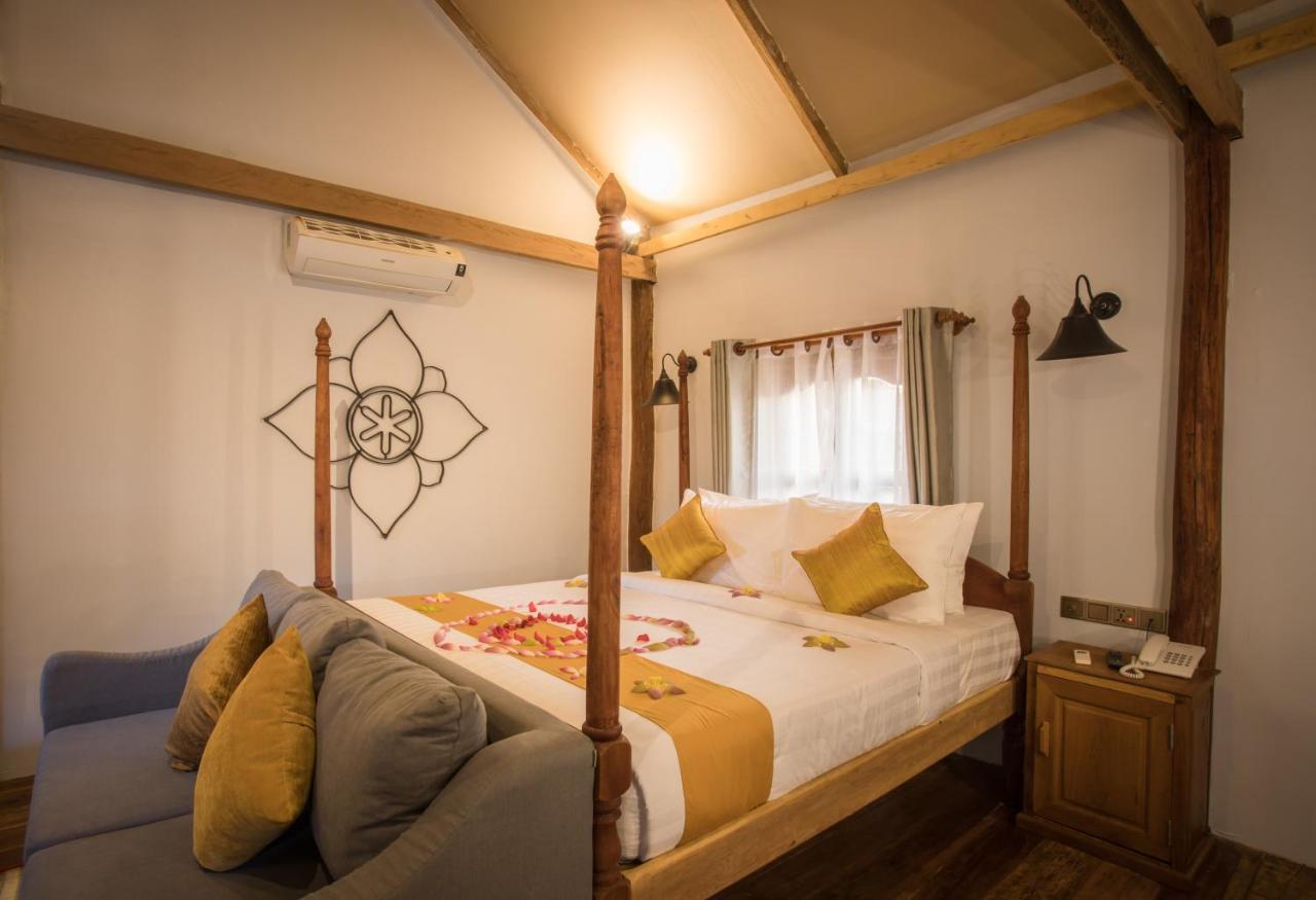 The Wood Family Retreat Hotel Phumi Trapeang Rung Exterior photo